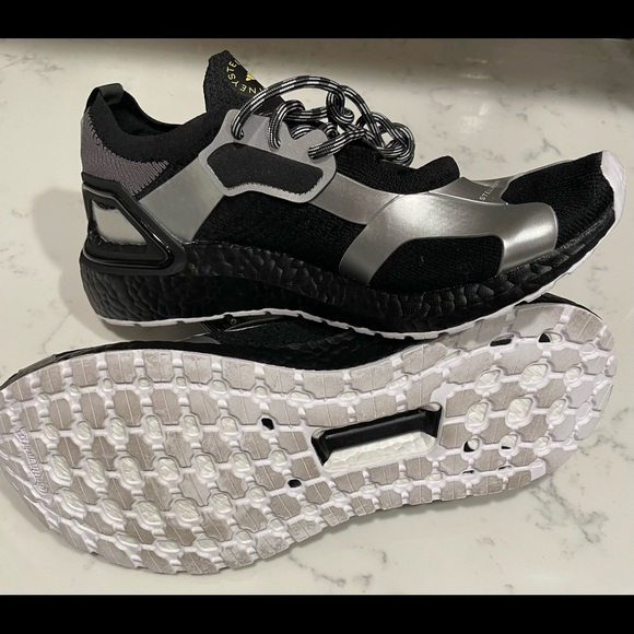 UltraBoost Primeblue Running Shoe ADIDAS BY STELLA MCCARTNEY NWOT - Picture 3 of 15